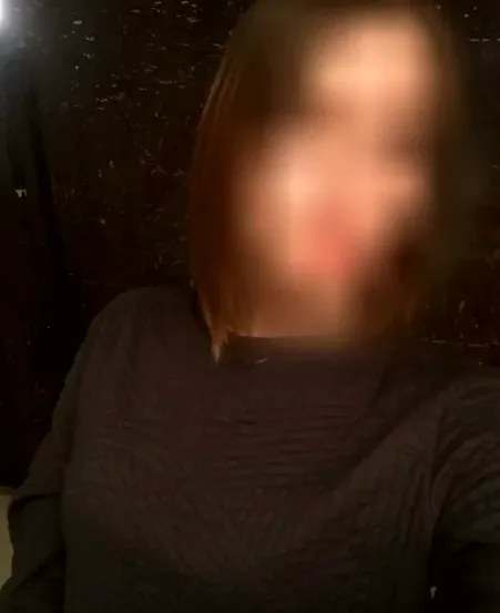 Amira, 24