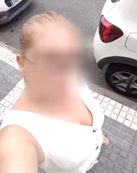 Ayse, 38