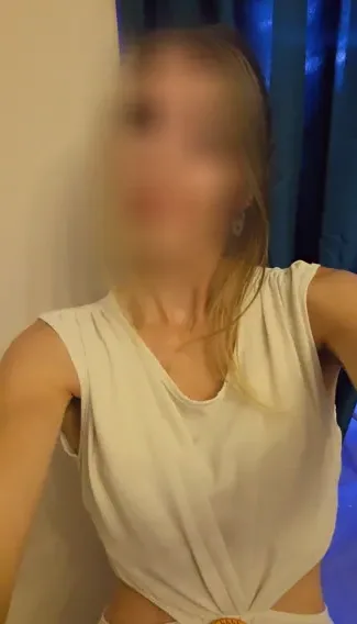 Bianca, 39