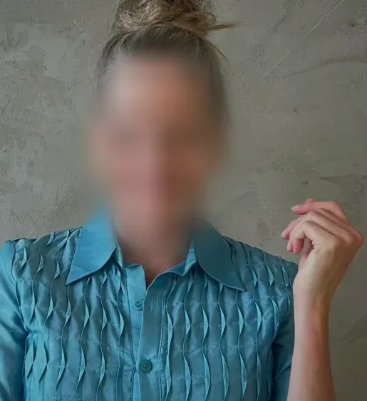 Carina, 39