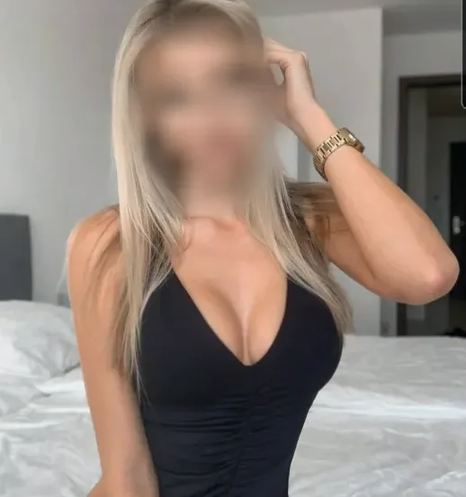Greta, 28