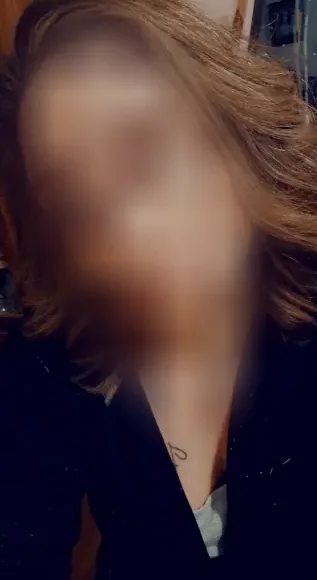 Helena, 29