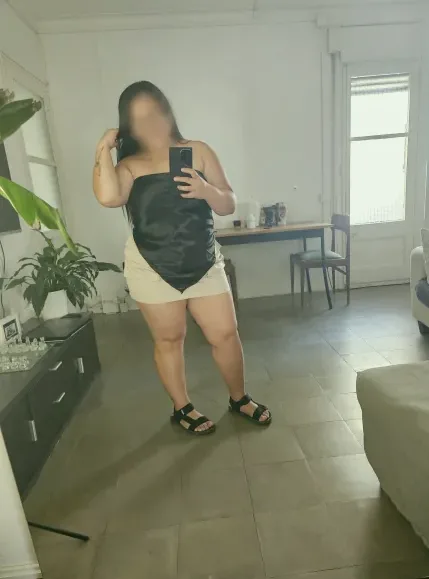 Isabell, 29