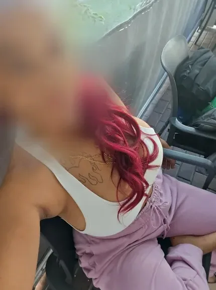 Klara, 36