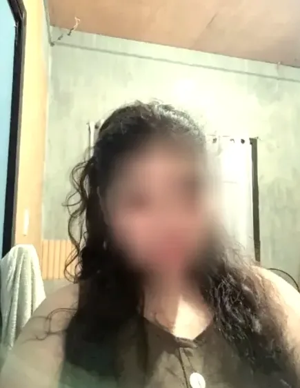 Nisa, 20